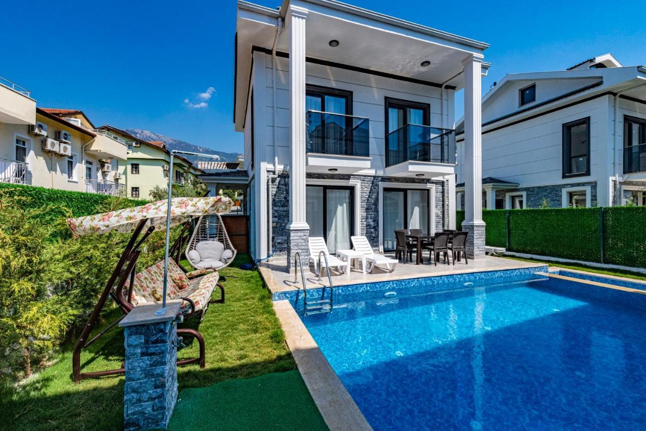 Salkim- 4 Bedroom Holiday Villa In Oludeniz Φετιγιέ Εξωτερικό φωτογραφία