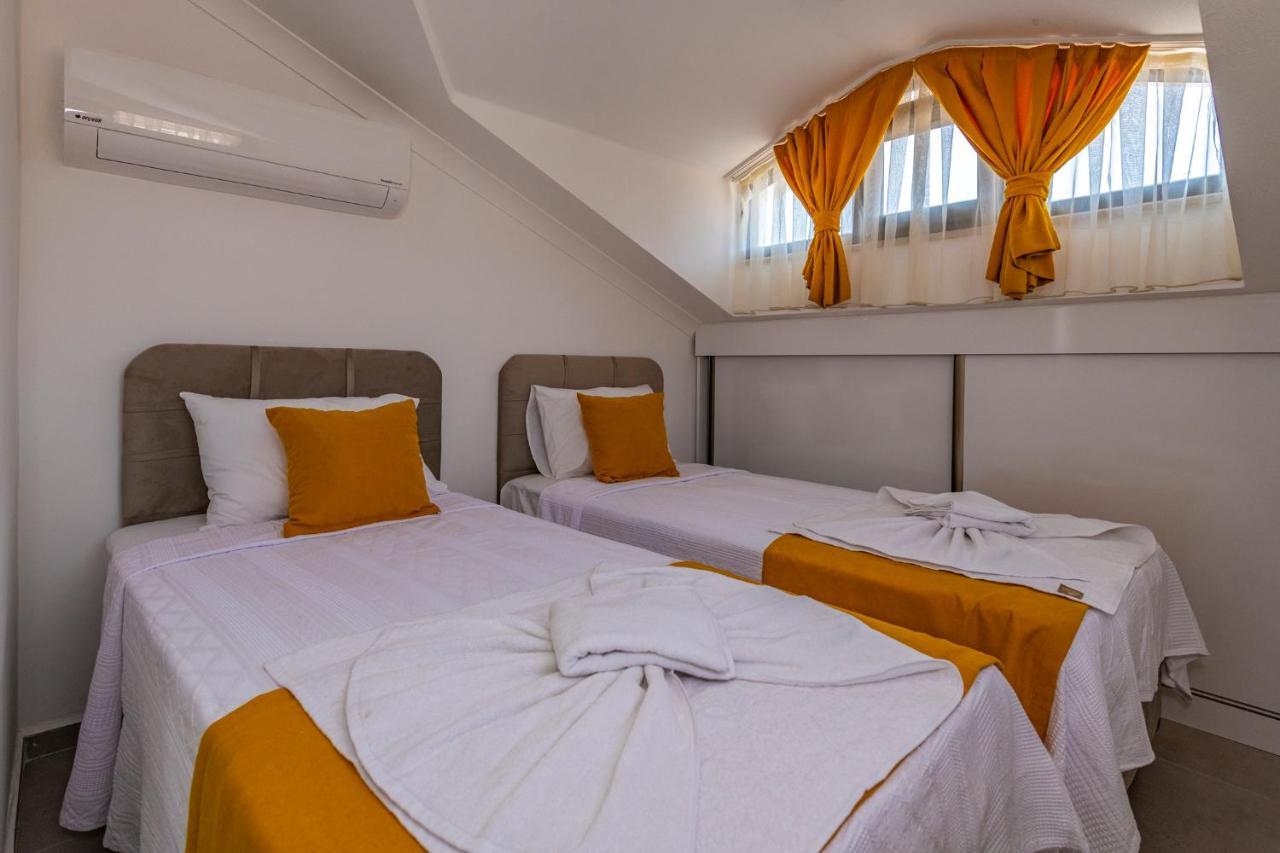 Salkim- 4 Bedroom Holiday Villa In Oludeniz Φετιγιέ Εξωτερικό φωτογραφία